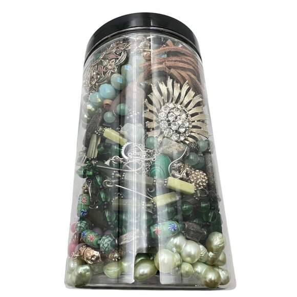 Mystery Jewelry Jar #1054 Wearable Quality Pieces 2lbs Necklace Bracelet Earring - Picture 1 of 4